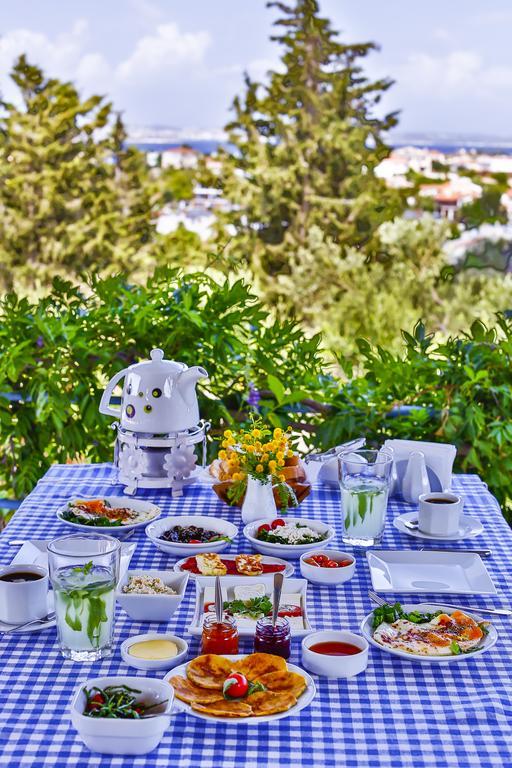 Pasalimani Hotel Cesme Bagian luar foto