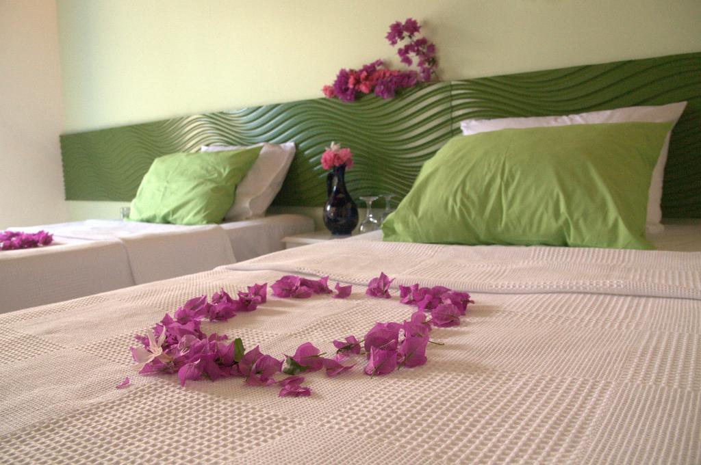 Pasalimani Hotel Cesme Ruang foto
