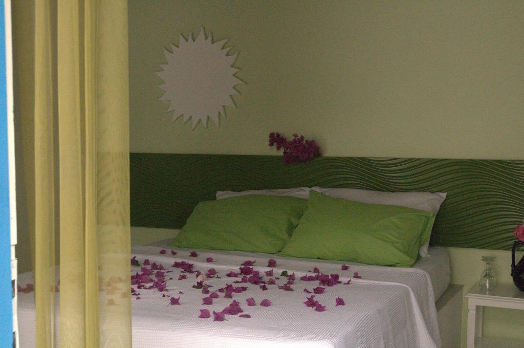 Pasalimani Hotel Cesme Ruang foto