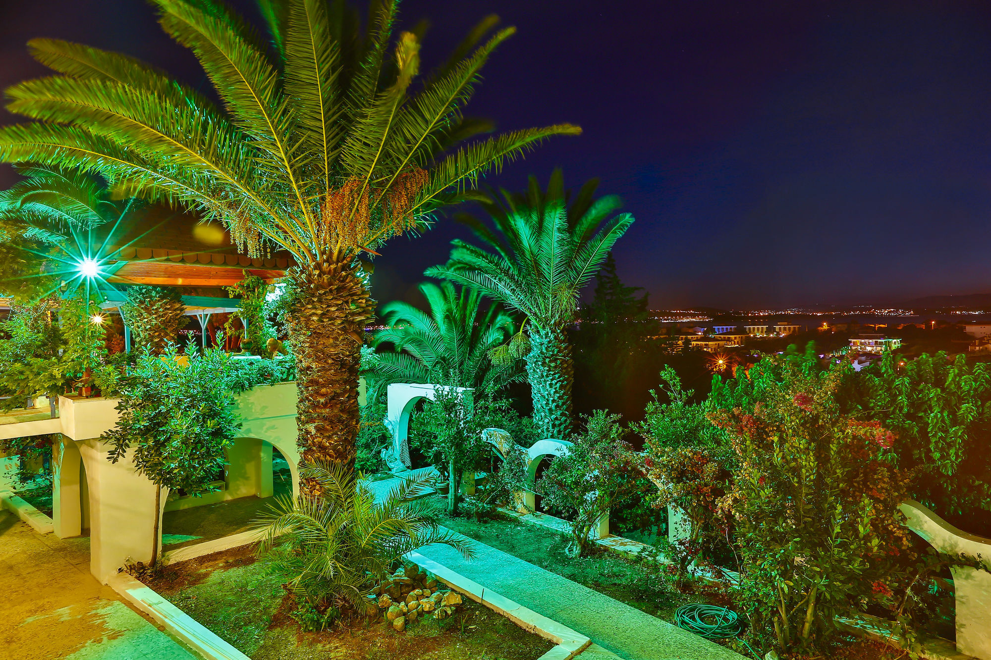 Pasalimani Hotel Cesme Bagian luar foto